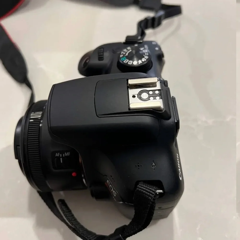 Canon rebel t6 digital SLR camera.